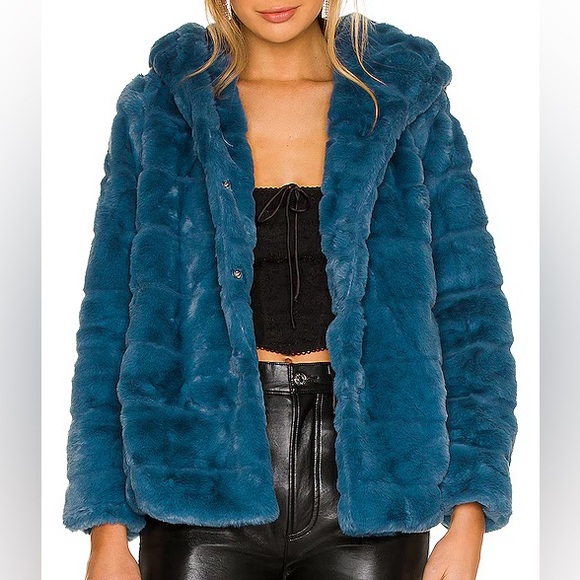 APPARIS Goldie Faux Fur Jacket Stone Blue NWOT - Picture 3 of 10